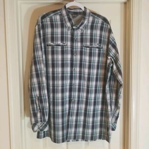 Eddie Bauer L Travel Long sleeve Button Up Shirt